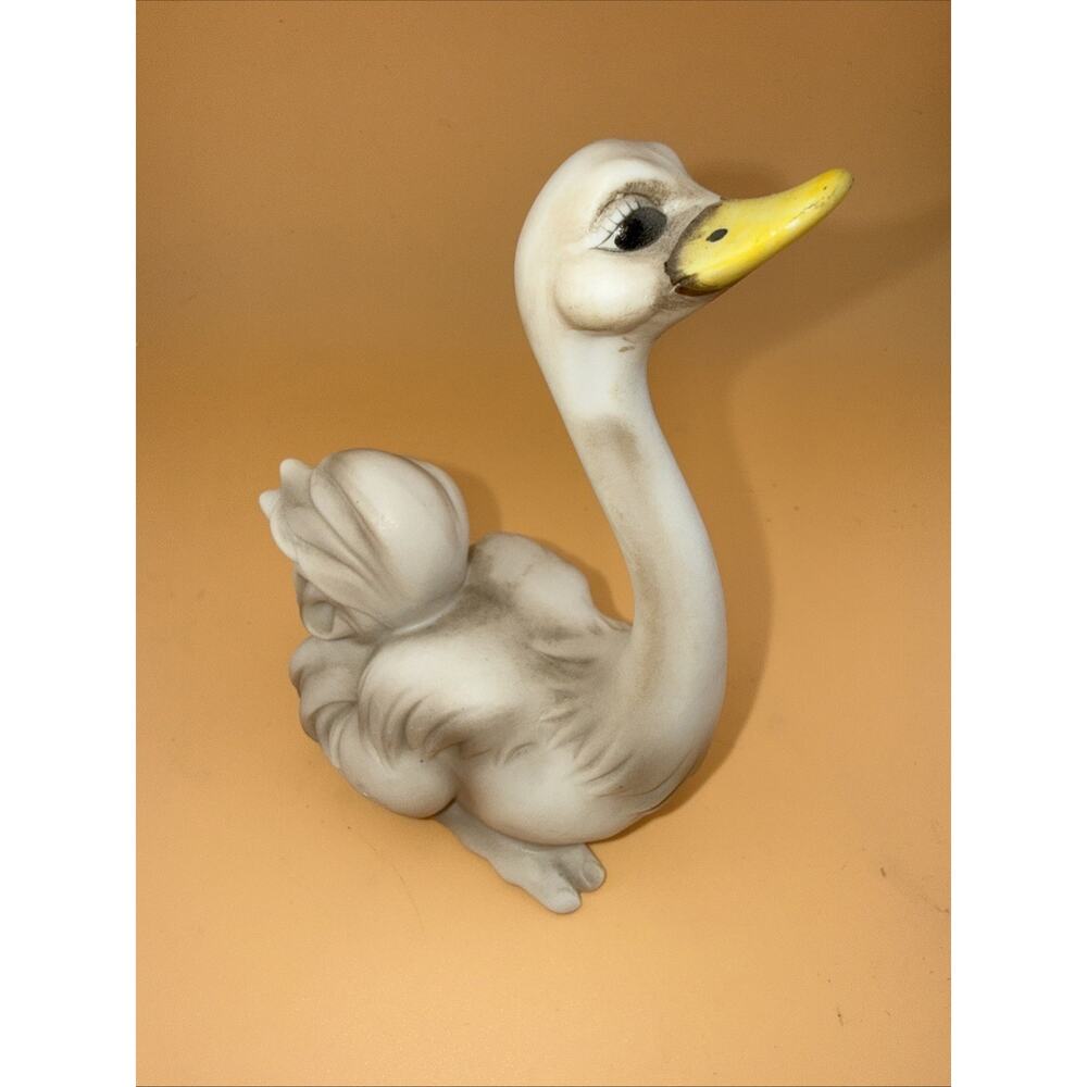 VINTAGE CERAMIC JOSEF ORIGINAL OSTRICH MAMA FIGURINE 1960'S